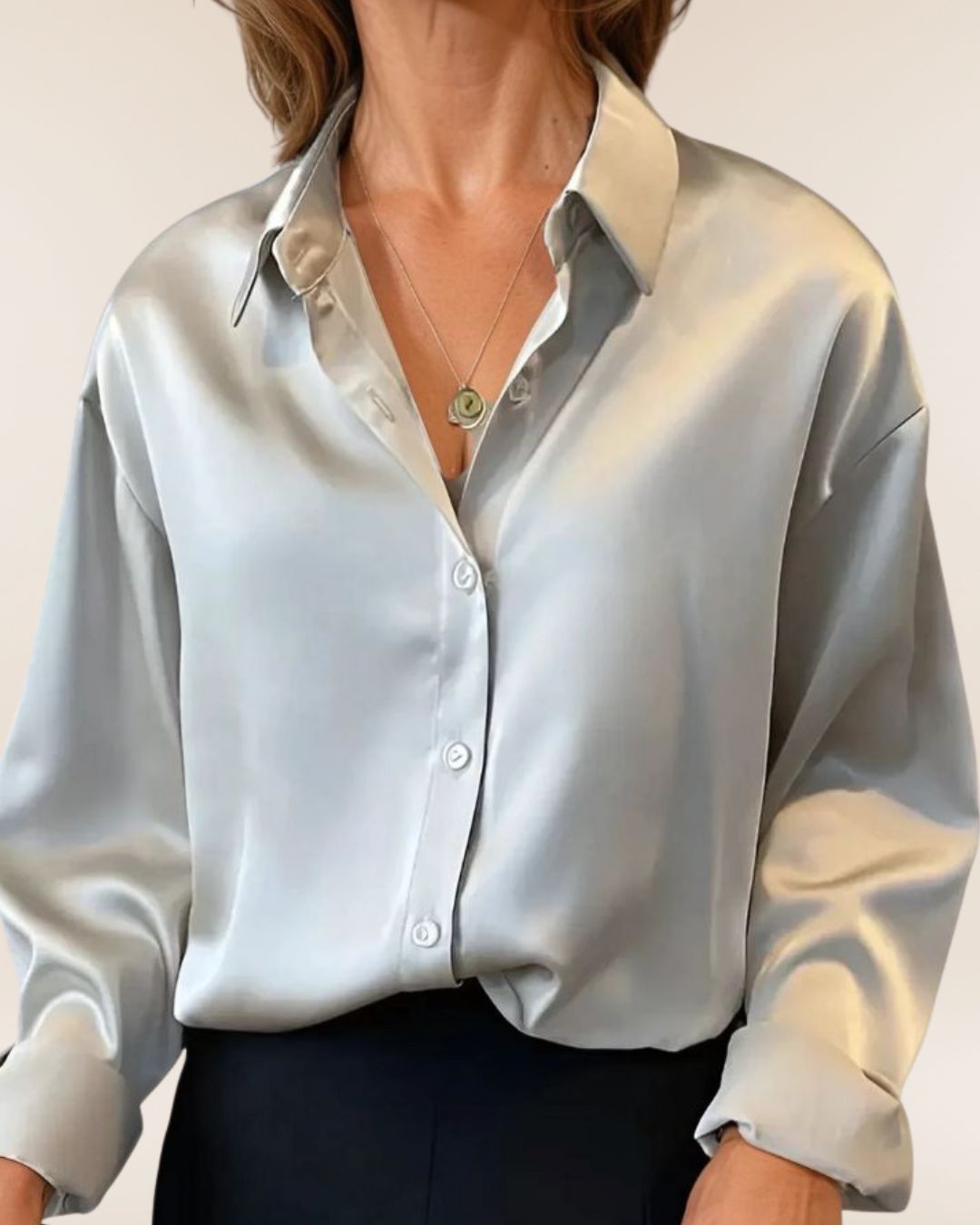 Yvonne | Zijde blouse met tijdloze pasvorm