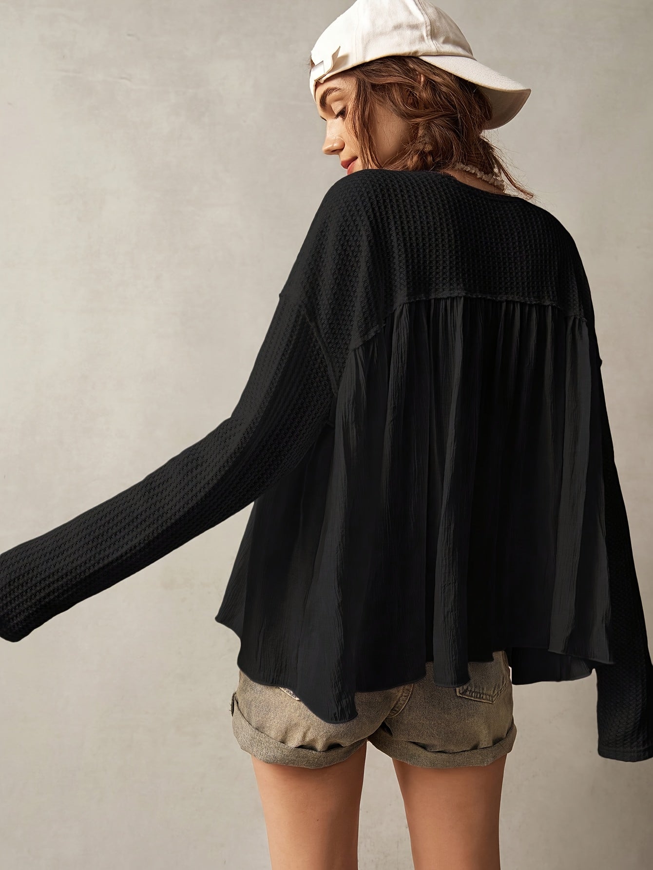Pauline | Losvallende Blouse met Knoopsluiting