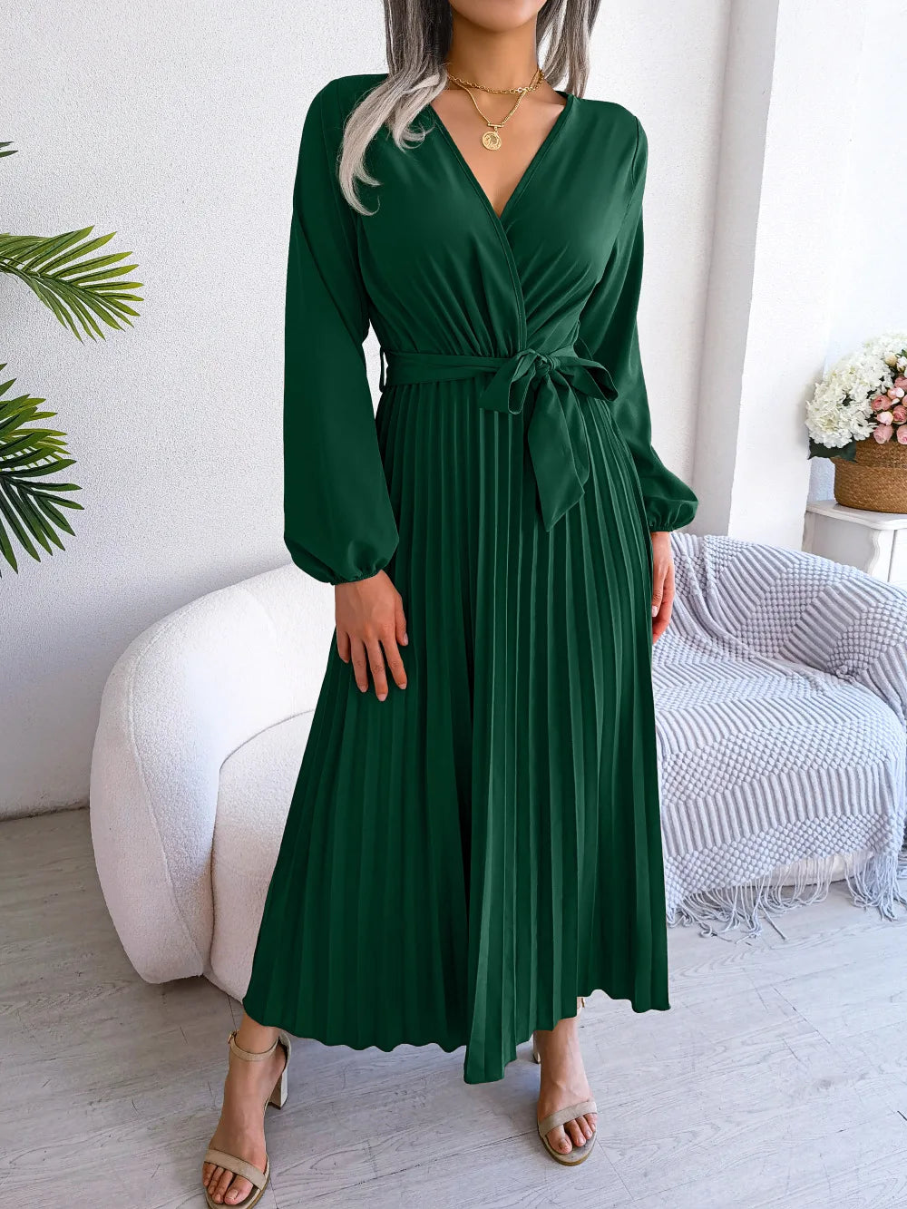 Thea | Elegante Plissé Jurk met Strikceintuur