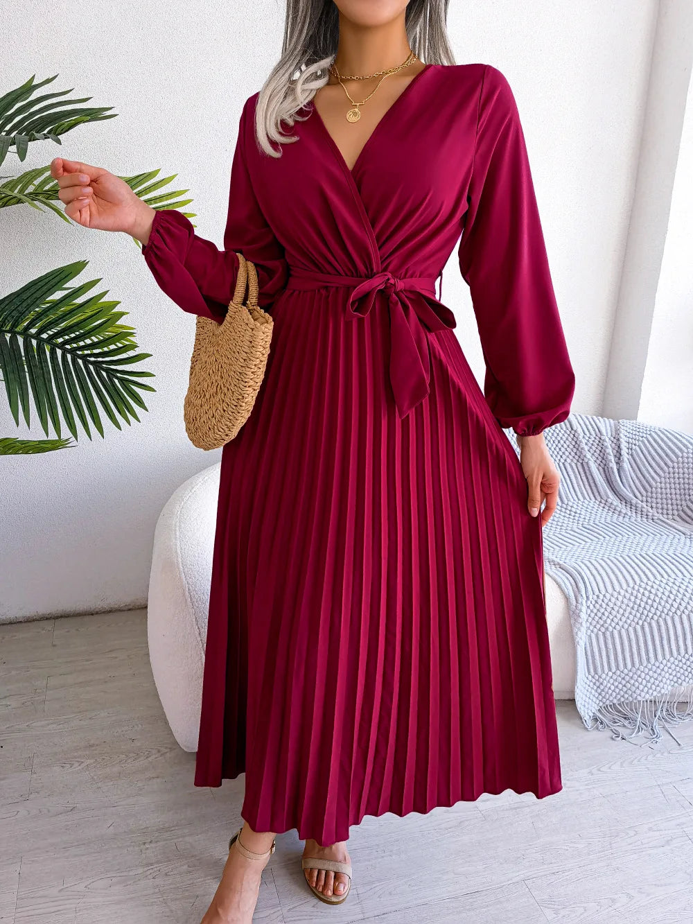 Thea | Elegante Plissé Jurk met Strikceintuur