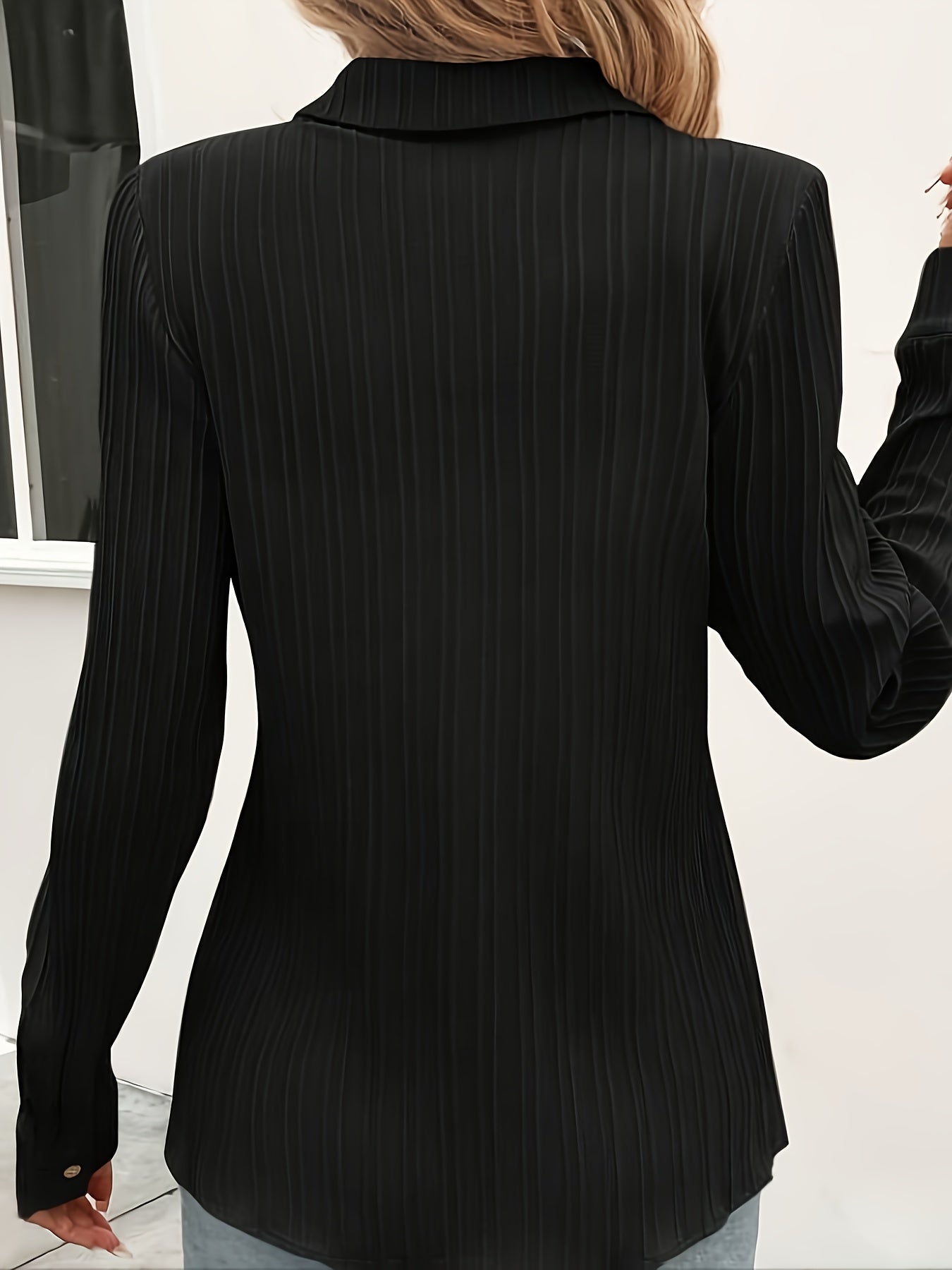 Hannie | Elegante Blouse met Subtiele Glans